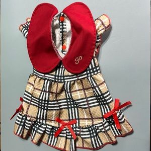 Pet Circle Classic Check Noble Dress Red/Tan/Blk w/red Bows S